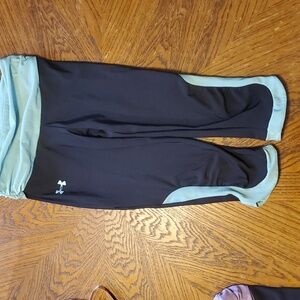 Under Armour Heat Gear active capris